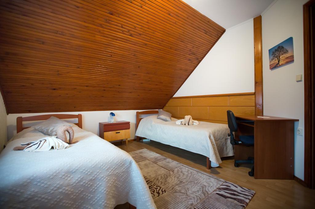 Apartman Belin Ogulin Exterior foto